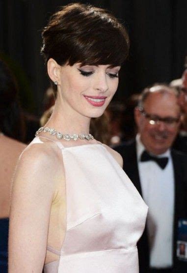 anne hathaway prada dress 2013